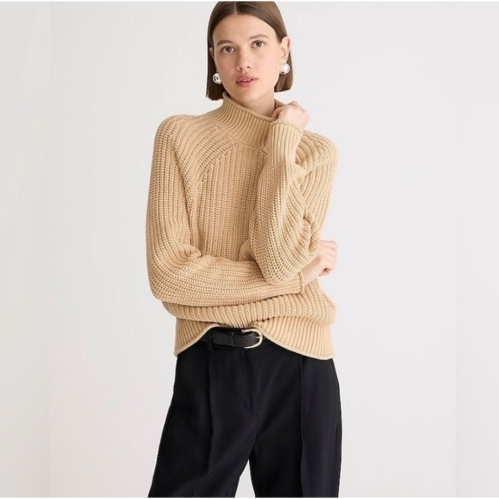 J.‎ Crew | 2023 Relaxed Cotton Rollneck Sweater Cream Size Small Style BE159